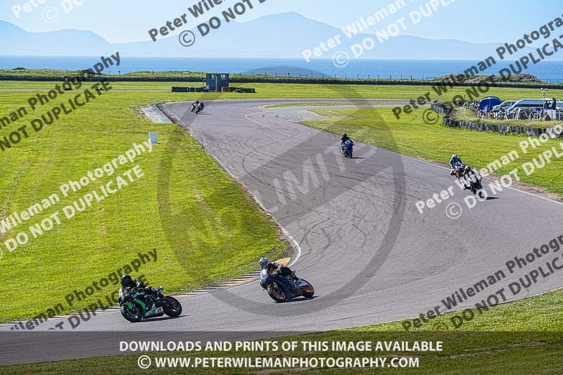 anglesey no limits trackday;anglesey photographs;anglesey trackday photographs;enduro digital images;event digital images;eventdigitalimages;no limits trackdays;peter wileman photography;racing digital images;trac mon;trackday digital images;trackday photos;ty croes